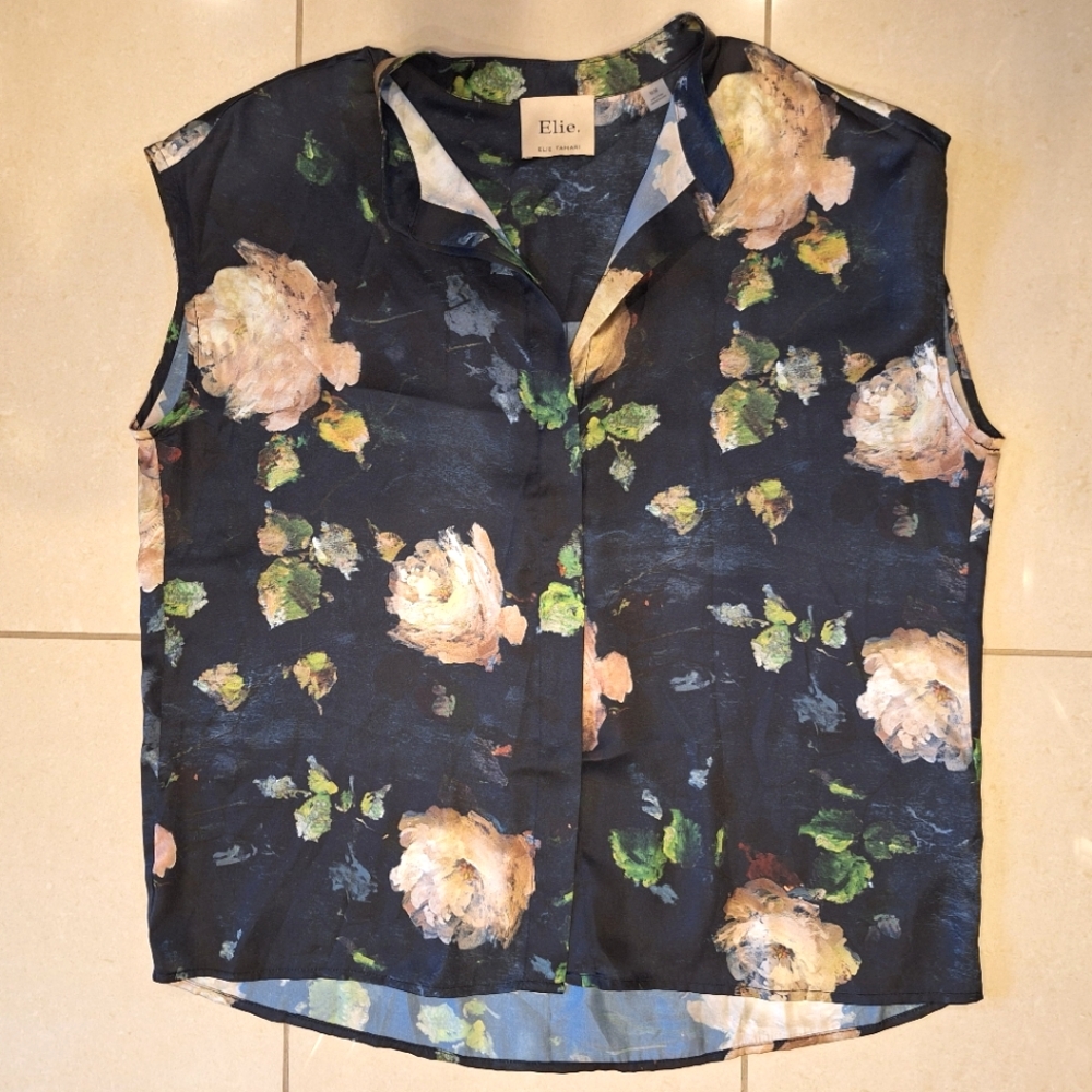 Elie Tahari sleeveless button front black and cream floral blouse - medium